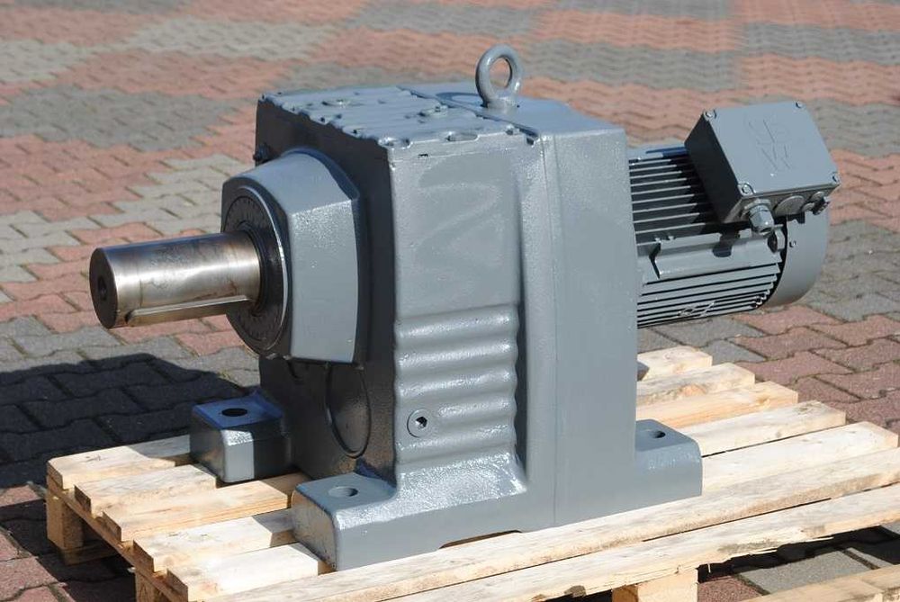 Motoreduktor 11kw. 17obr./min.. Firmy SEW