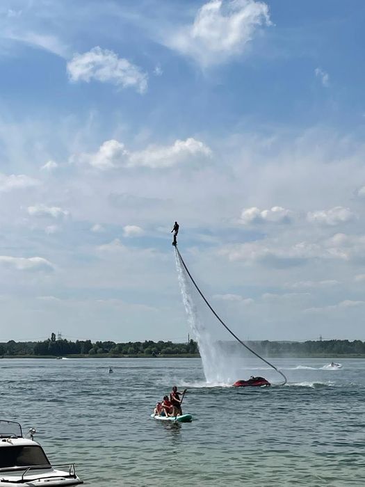 Rxp 300 RS z flybordem