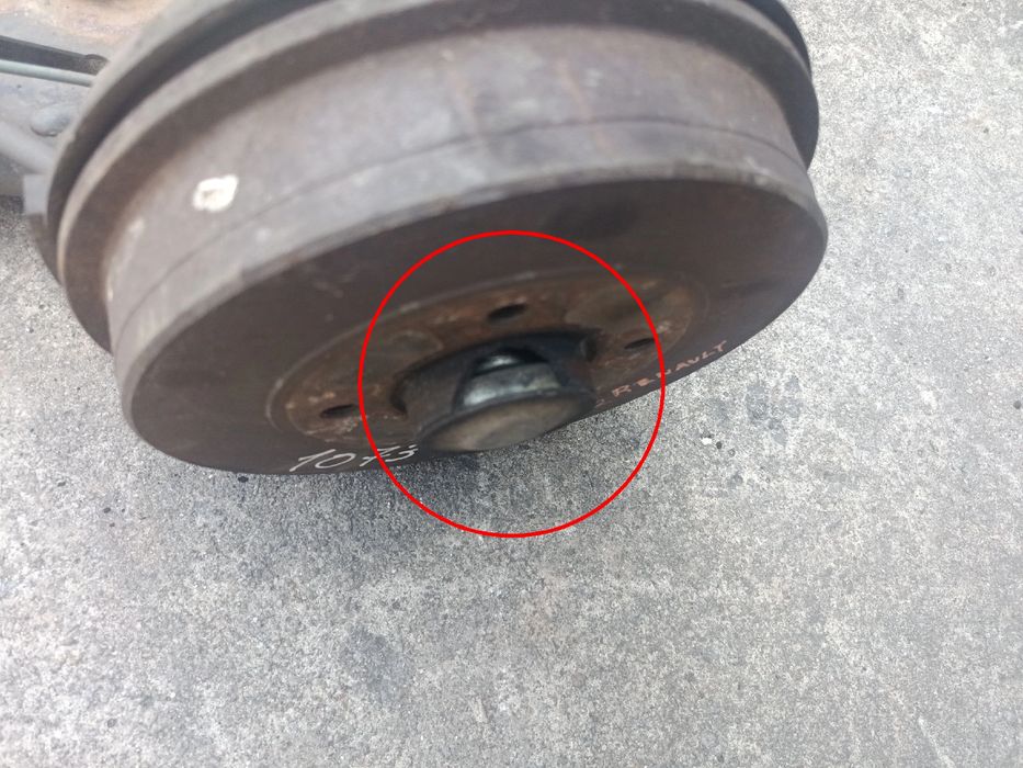 Eixo traseiro tambor RENAULT Clio II Société (SB0/1/2_)