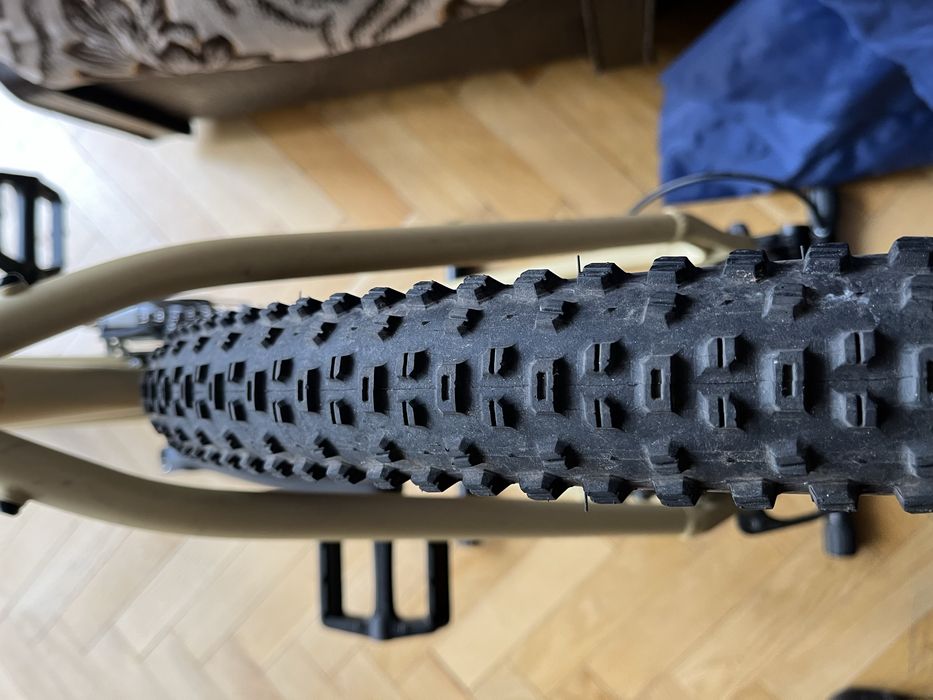 Гірський велосипед жіночий CYCLONE LLX 27,5"