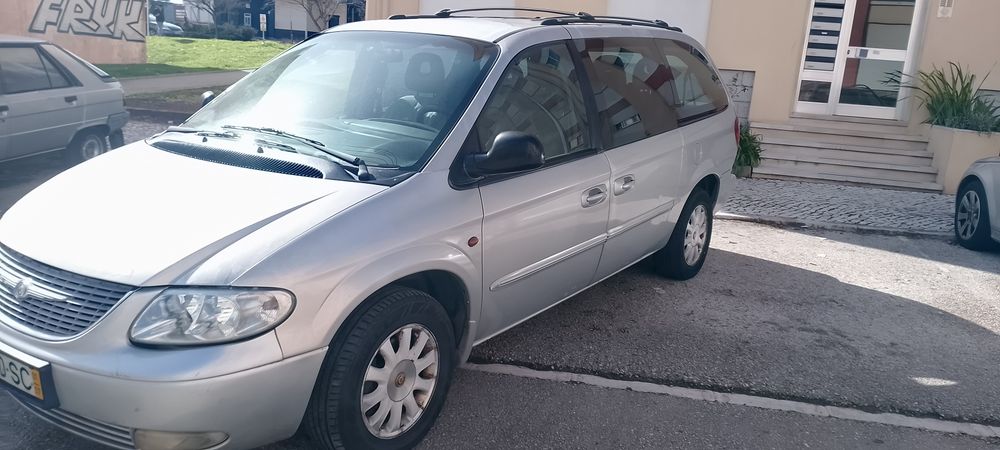 Chrysler Grande Voyager 2.5crd 2001