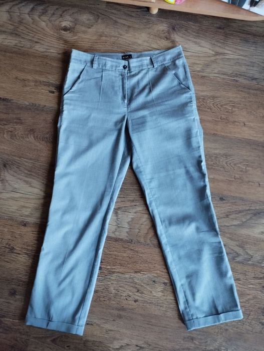 Spodnie cygaretki roz m