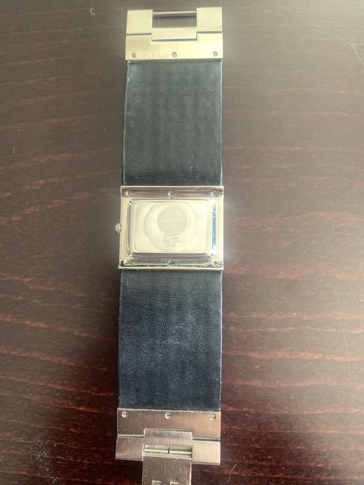 Zegarek damski sekonda seksi svarovski