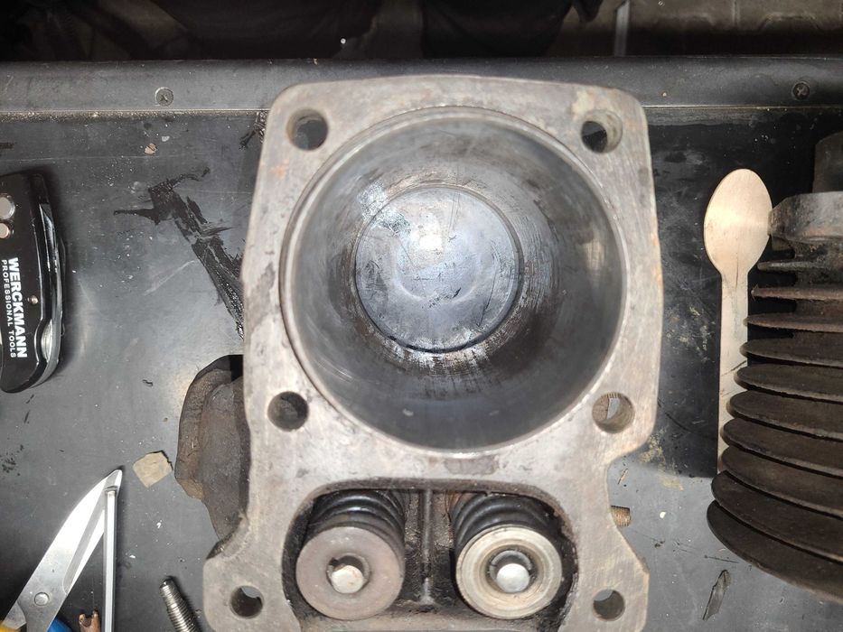 Cylindry M72 komplet L + R