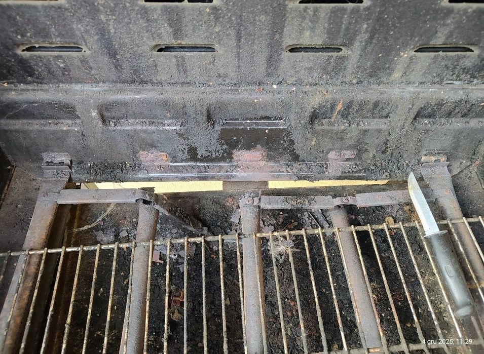 Sprzedam grill używany