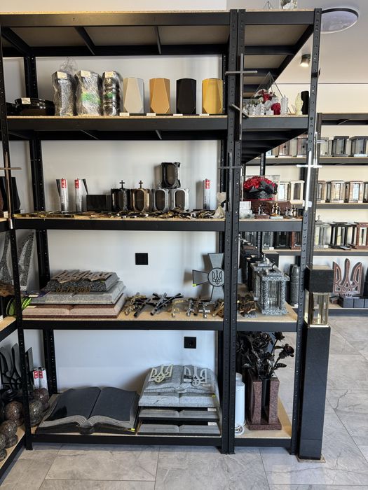 Аксесуари з граніту. Студія Гранітних Виробів. ZVYAGEL GRANIT