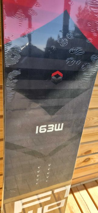 Deska snowboardowa F 2  nowa SMO Camber 163 cm