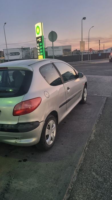 Peugeot 206 1.1cc 60cv