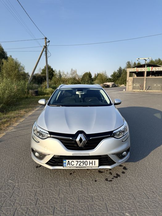 Renault Megane IV ( 2017рік)