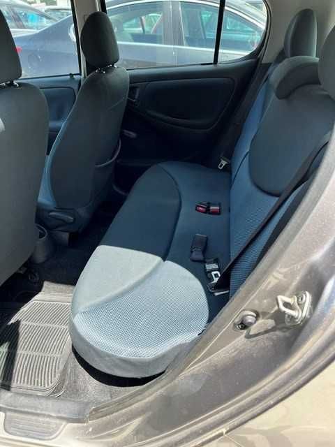 Bom e Barato pode e deve trazer mecanico Toyota Yaris 1.0 Terra AC