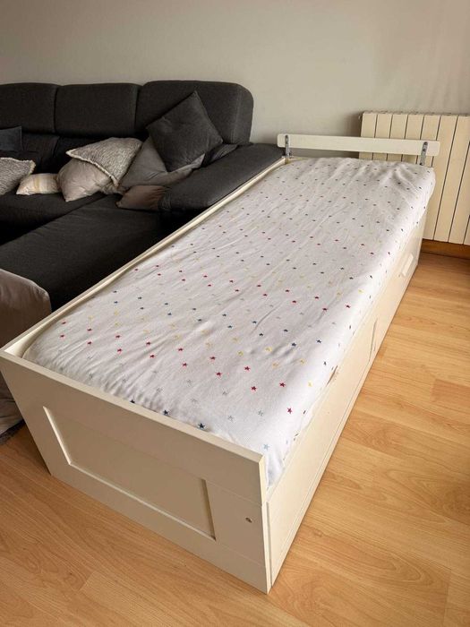 Cama Ikea Brimnes