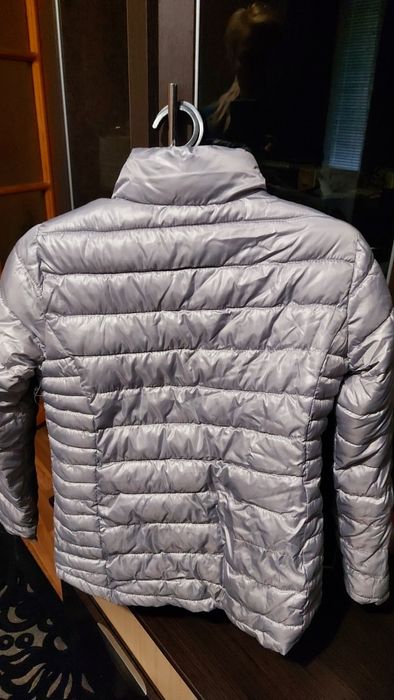 Продам куртку Kik