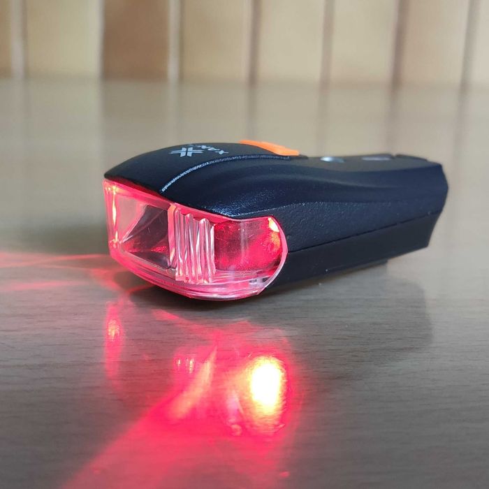 Luz Bicicleta a Bateria com sensor Noturno Prova Água