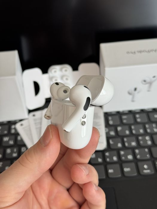 Навушники Apple AirPods Pro 3 Generation