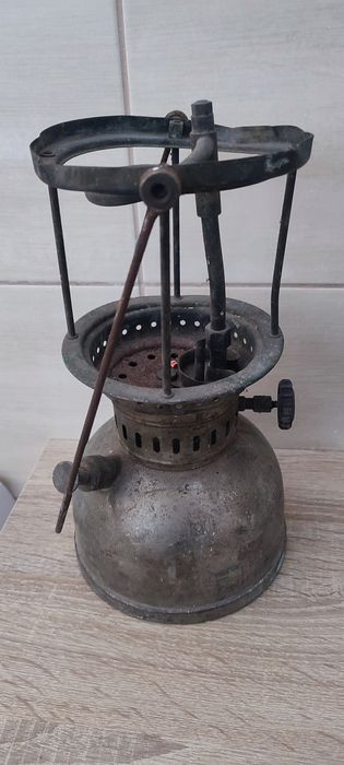 Lampa ciśnieniowa petromax 826