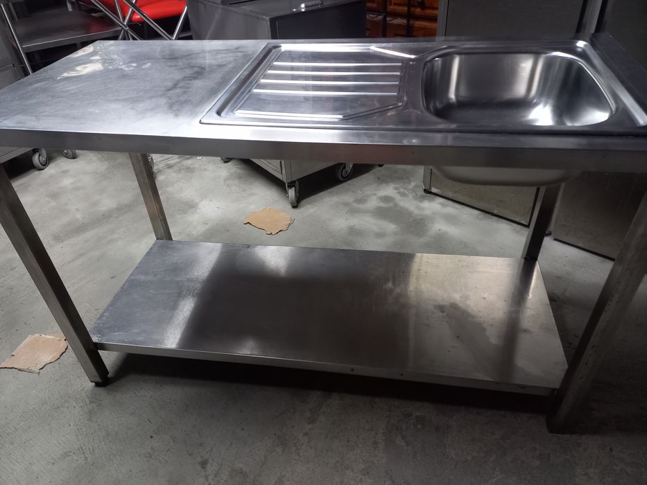 Bancada com cuba inox