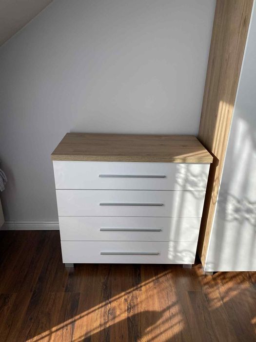 Meble młodzieżowe Panama. Połysk.