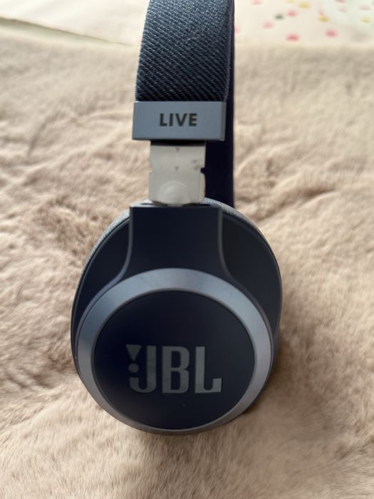 JBL Live 770NC – Cancelamento de Ruído – Excelente Estado