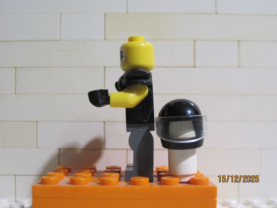 LEGO Ninjago figurka - Chopper Maroon. Używany, minimalne ślady zabawy