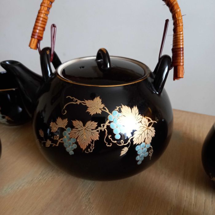 Kolekcjonerski  Złocony Porcelanowy Zestaw