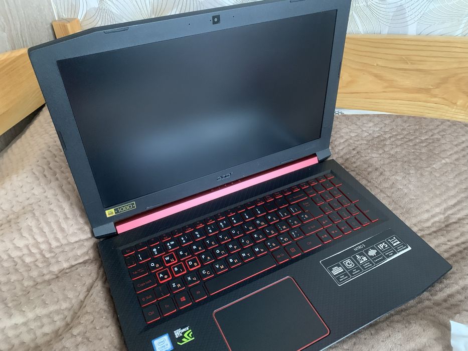 Ігровий ноутбук Acer Nitro 5 AN515-31 Obsidian black  БУ