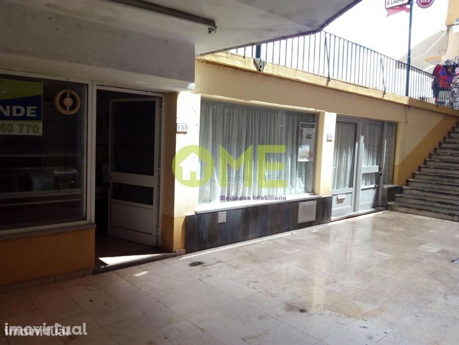 Loja perto do Santuário de Fátima