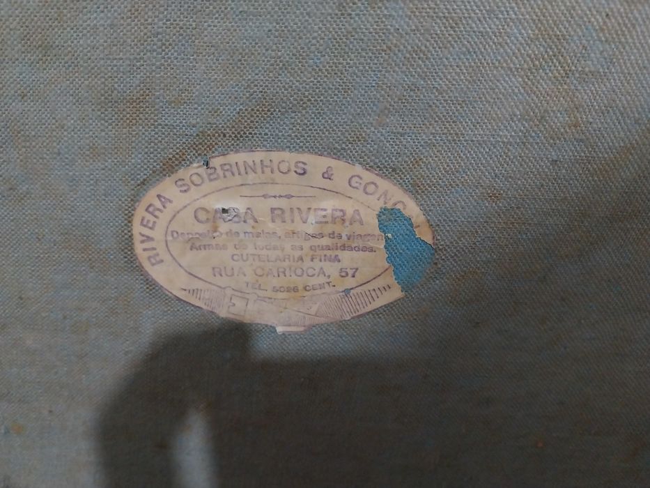 Mala de viagem muito antiga,para automoveis classicos