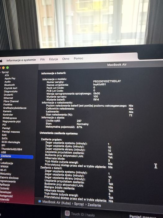 Macbook Air M2 258gb laptop komputer