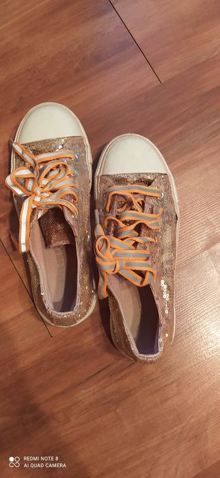 Trampki cekinowe Nelli blu r. 34 ze sklepu CCC