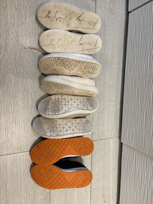4 pares sapatilhas menina, em bom estado. 33 e 34