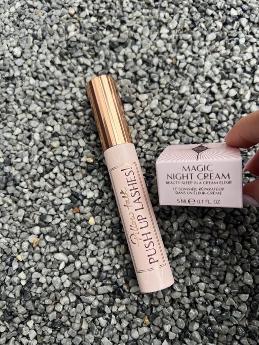 Charlotte Tilbury tusz do rzes pelnowymiarowy i 5ml magic night cream