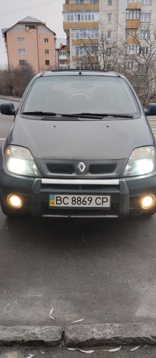 Renault Scenic RX4