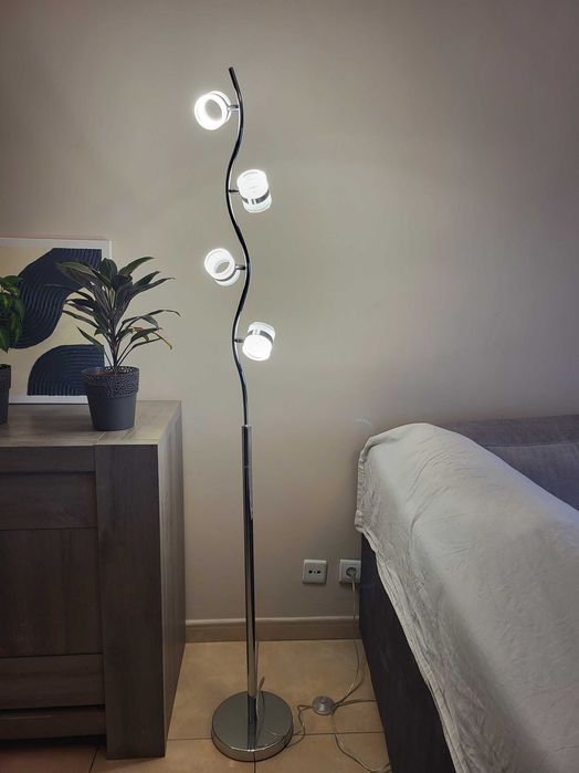 Candeeiro de Pé - Cinzento