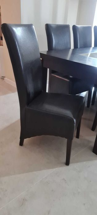 Stol rozkladany +8 skorzanych krzesel