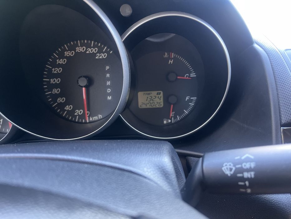 Продам Мазда 3 бк 2005 гола автомат 1.6 бензин