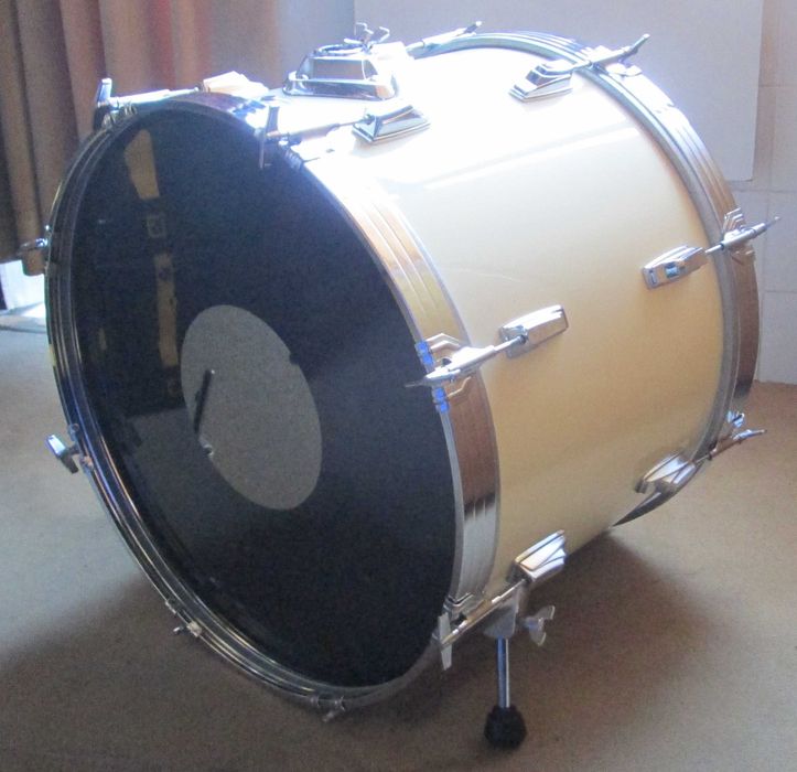 Bombo Tama Swingstar 22" x 16" Made in Japan