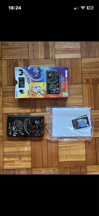 Nintendo 3DS XL Solgaleo & Lunala Special Edition – IPS Screen – With Box – Excellent Condition