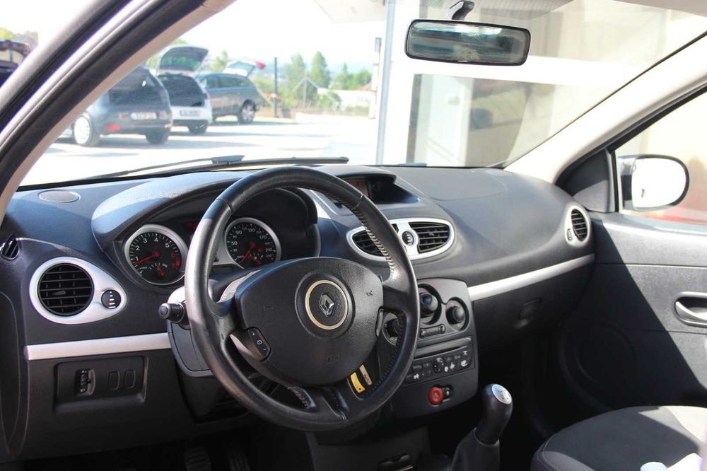 Renault Clio 1.2 GT 16v
