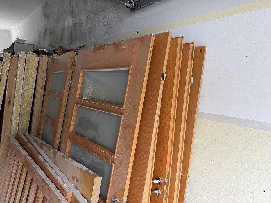 Drzwi z futrynami 90,80,70/200 L P 200zł/szt
