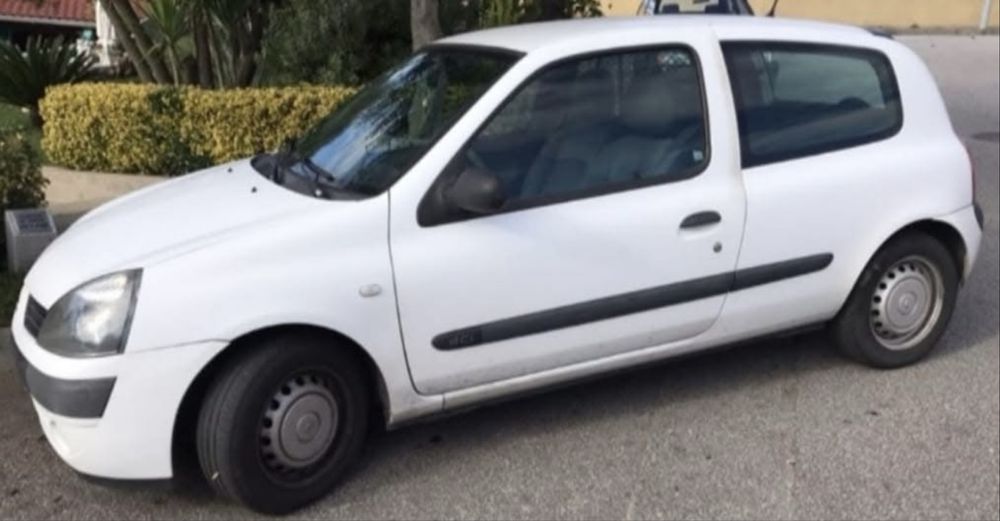 VENDO PEÇAS - RENAULT CLIO 1.5 DCI