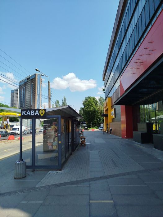 Здається зупинковий комплекс вул. Глибочицька 44 від ВЛАСНИКА 15м²