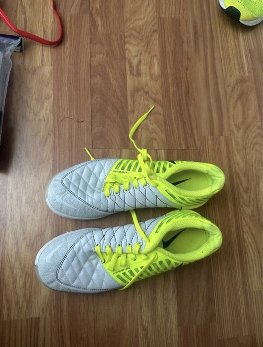 Sapatilhas de futsal