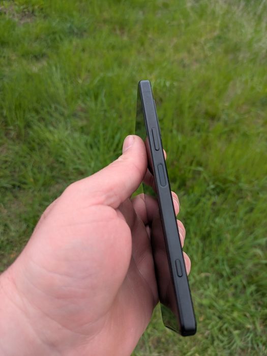 Компактный японский флагман Sony Xperia 5 mark 4 iv 1 sim+ esim