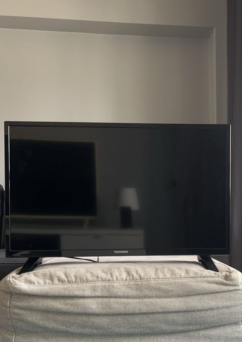 Televisores para peças,algumas estão a funcionar.