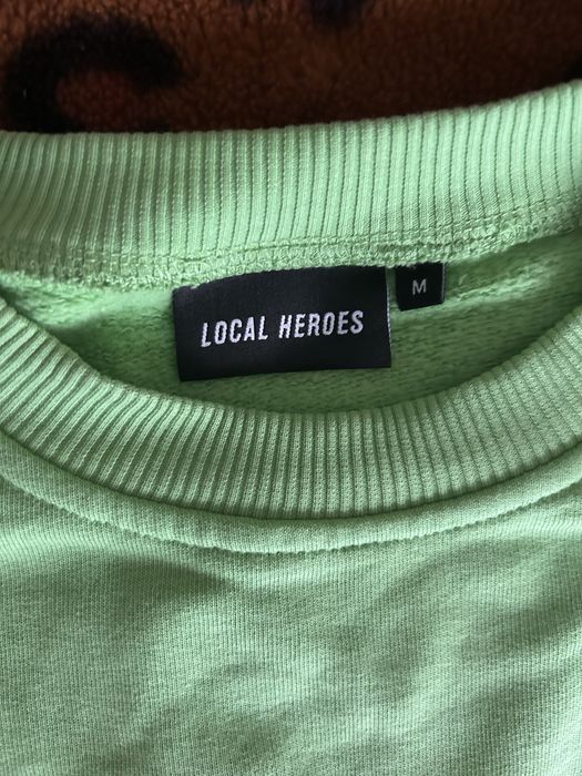 Bluza Local Heroes z truskawką