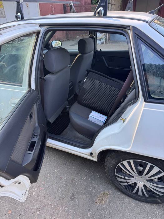 Daewoo nexia 2008 1.5 газ бензин