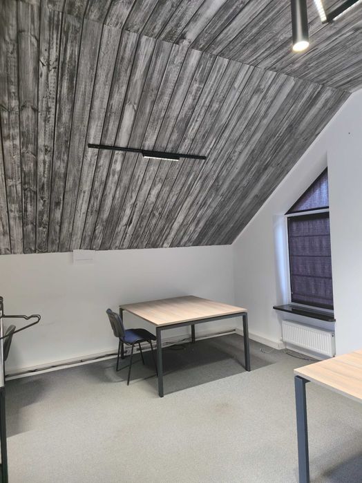 Офіс 37,7 м² у центрі Чернігова - з генератором і автономним опаленням