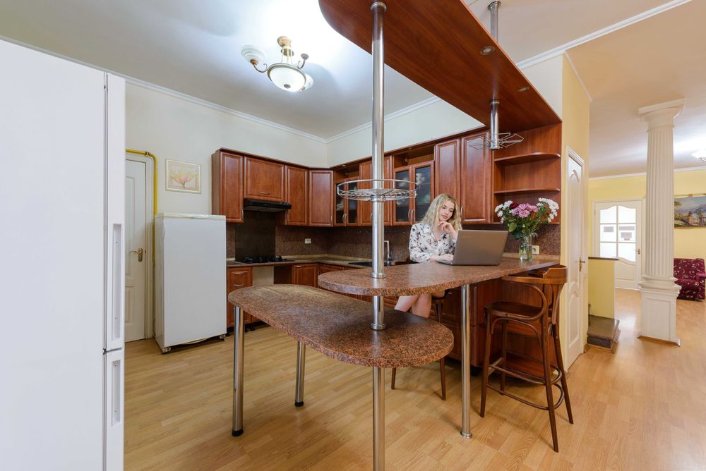 Киевская сеть VIP Хостелов Общежитий Все районы Киева Все метро