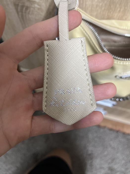 Сумка прада  мілано нейлон бежева