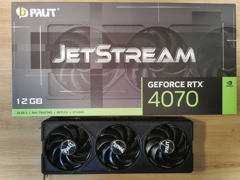 Palit GeForce RTX 4070 12GB jak nowa